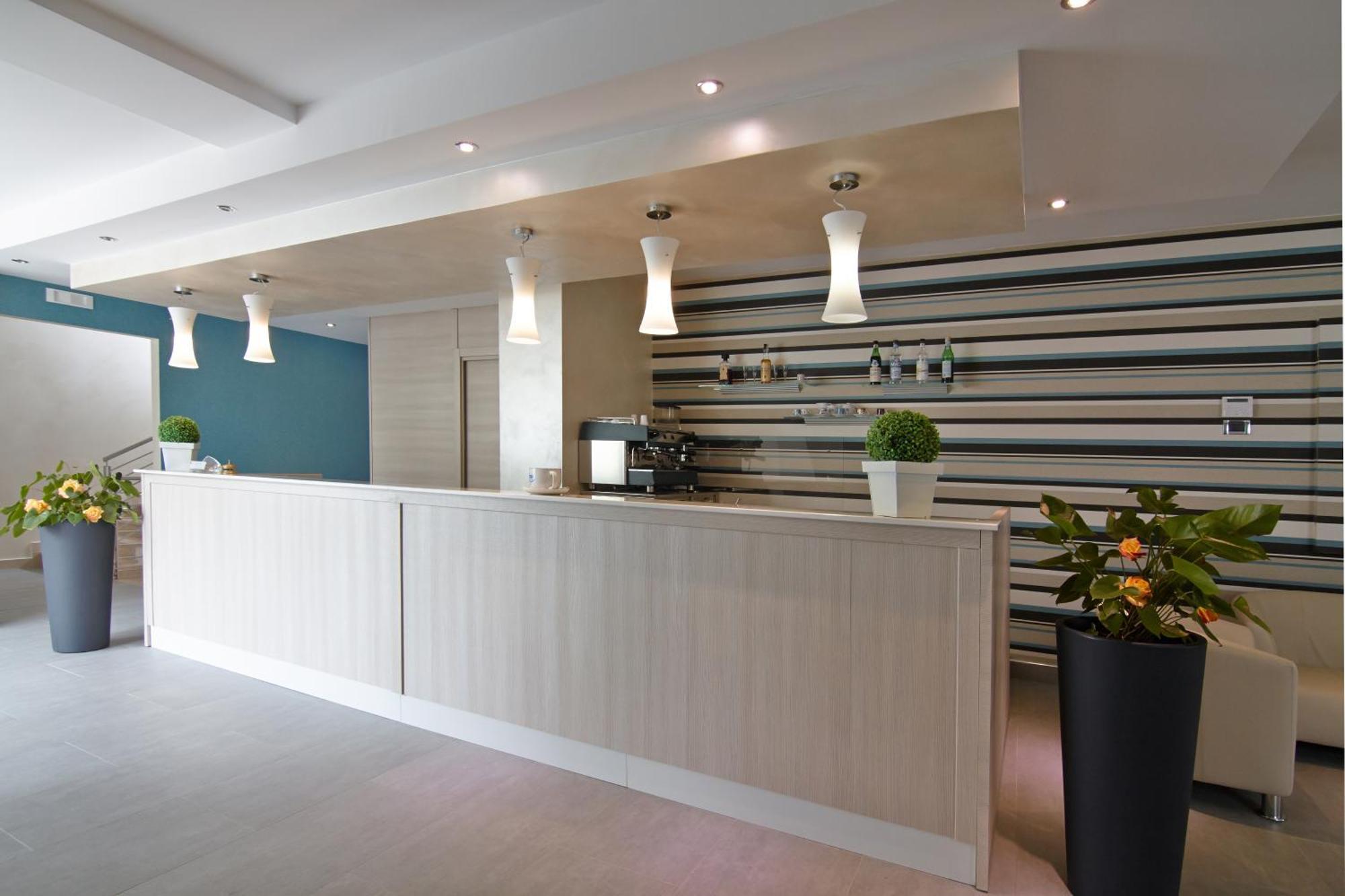 Albergo Villa Bianca San Giovanni Rotondo Bagian luar foto